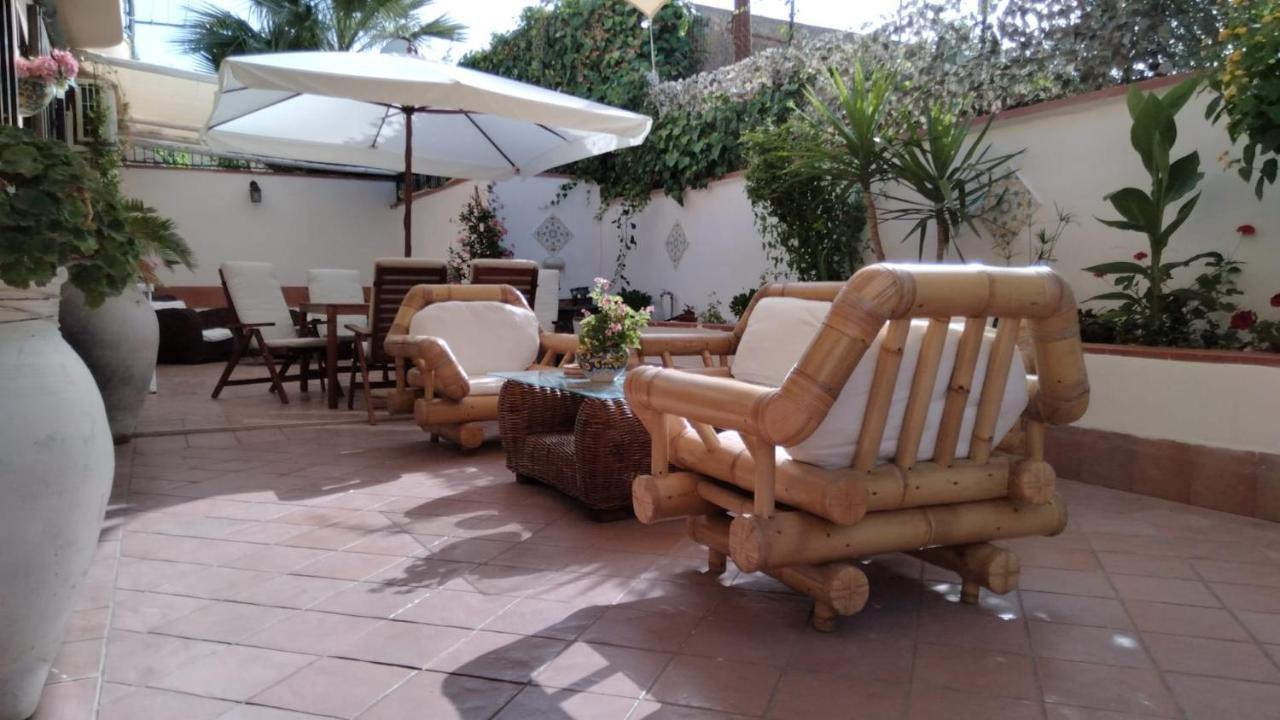 B&B Casa Augusto Luxury Сан-Леоне Экстерьер фото